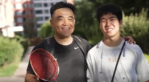 劉建波、劉傲寒父子。北航供圖