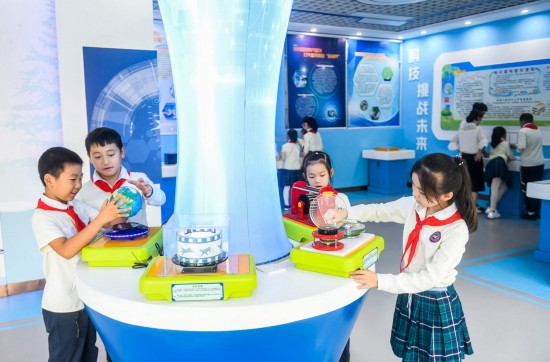 重慶高新區(qū)科學(xué)課堂。