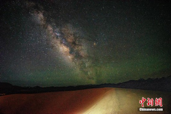 圖為6月20日晚，高原銀河風光。曹枝清 攝